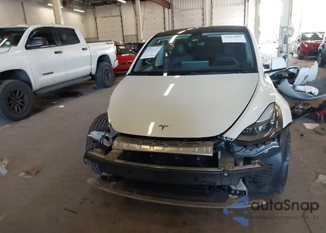 2021 Tesla Model Y Performance Dual Motor All-Wheel Drive from USA, damaged, VIN 5YJYGDEF4MF263473